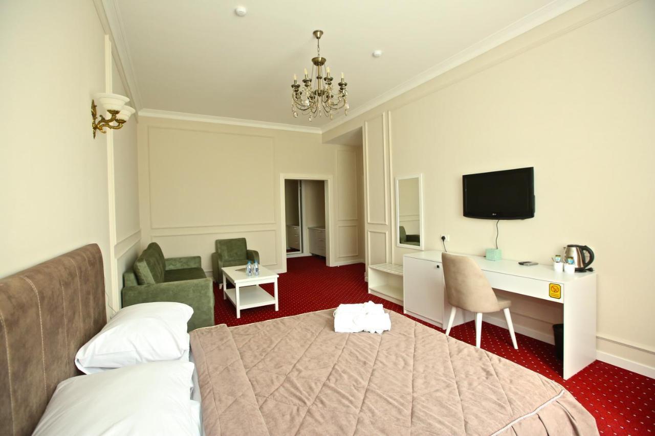 Miraj Hotel Baku Ngoại thất bức ảnh
